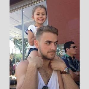 Meet your Posher, Liam